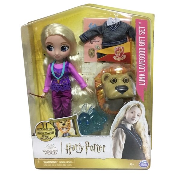 Harry Potter Luna Lovegood Doll Gift Set 11 Pieces Gryffindor - Picture 1 of 2